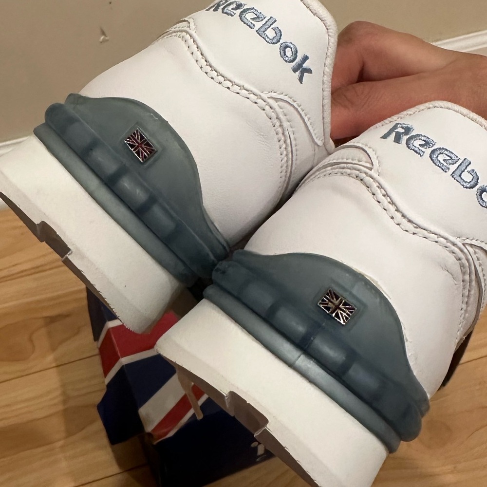 Reebok Classic Leather White Retro Sneakers Women Size 7.5 New With Box - Picture 6 of 7